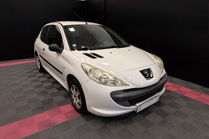 PEUGEOT 206+