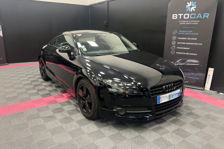 AUDI TT COUPE