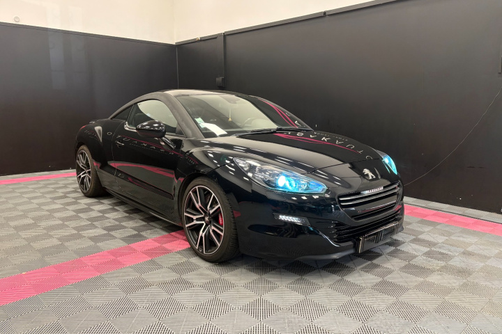 PEUGEOT RCZ