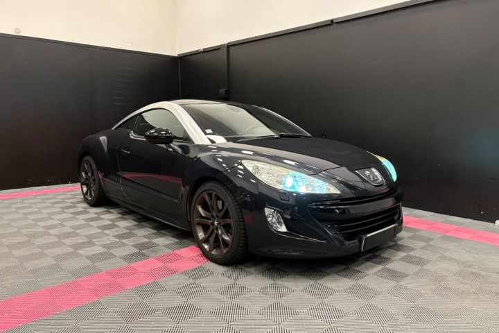 PEUGEOT RCZ